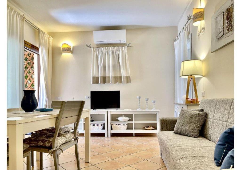 Apartmán Le Residenze Sul Mare B6 Porto Ottiolu Exteriér fotografie